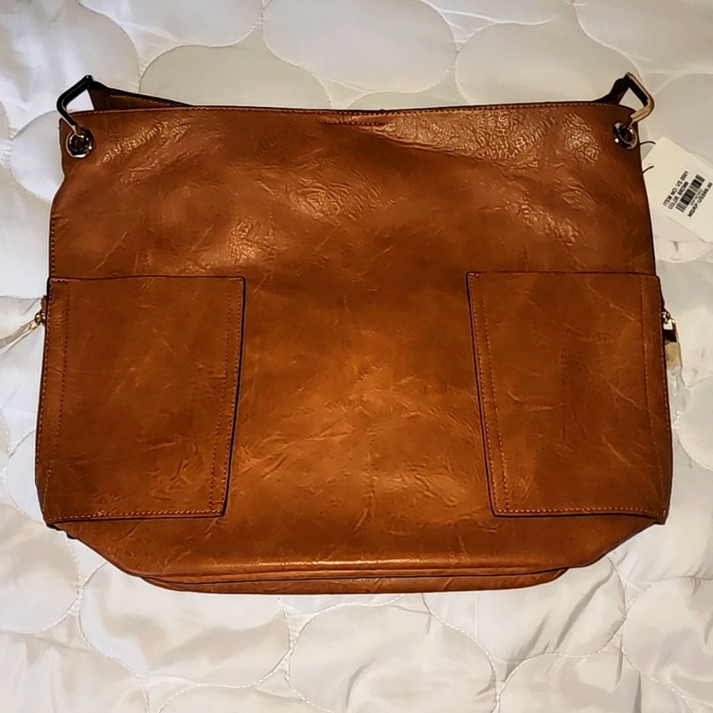 BRAND NEW LADIES 2 IN 1 BAG.